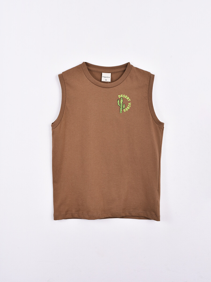 MUSCULOSA DESERT VIBES - MARRON 
