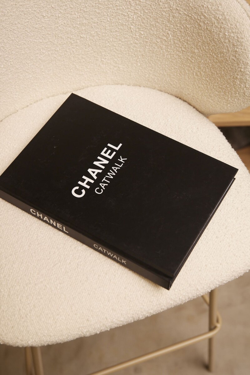 Libro Decorativo - Chanel 