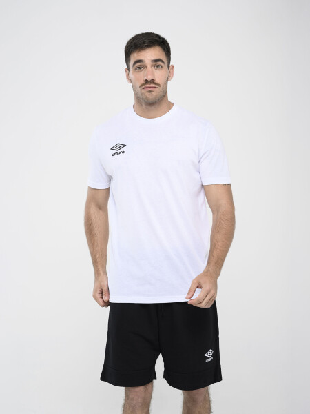 Remera Basik Umbro Hombre 092