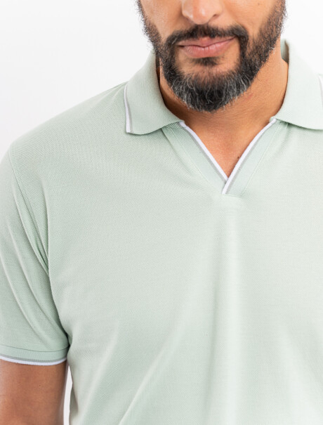 Remera m/c pique verde