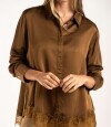 Camisa Saten Ruedo Encaje Chocolate