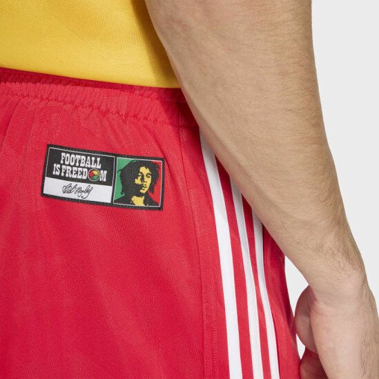 Short Addias Originals Bob Marley Rojo