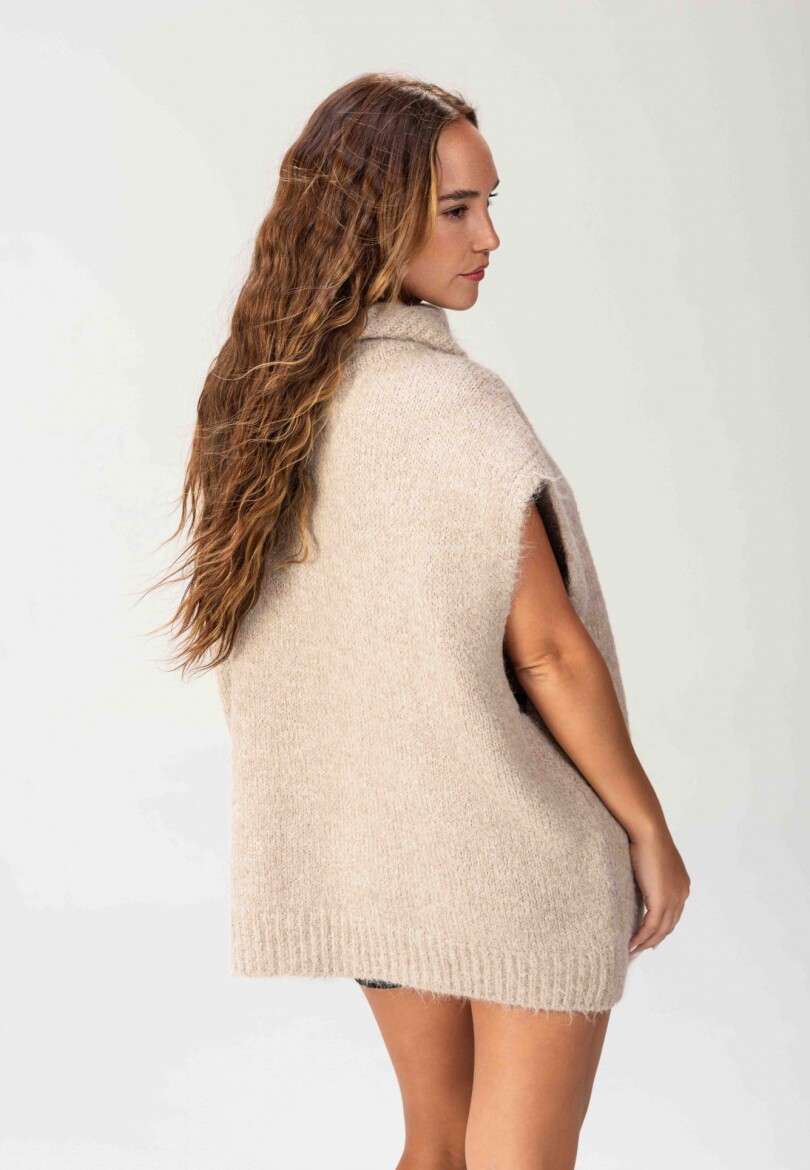 Chaleco Identidad Beige