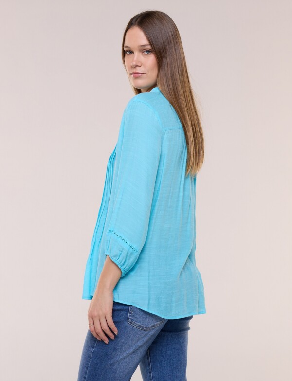 Blusa Con Alforzas En Delantero Y Botones CELESTE
