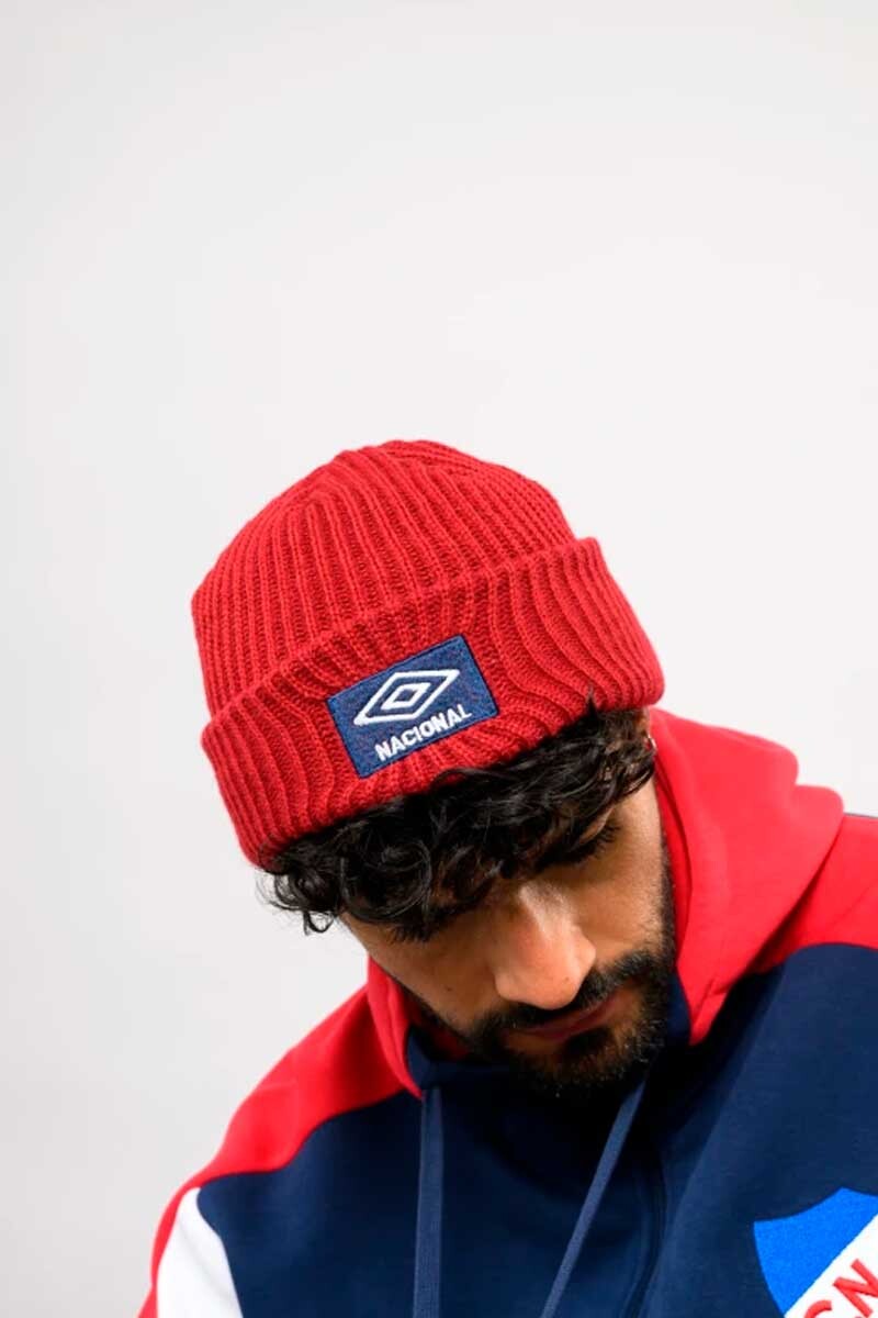 GORRO UMBRO NACIONAL BEANIE 