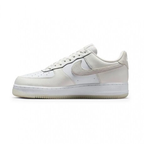 NIKE AIR FORCE 1 07 White