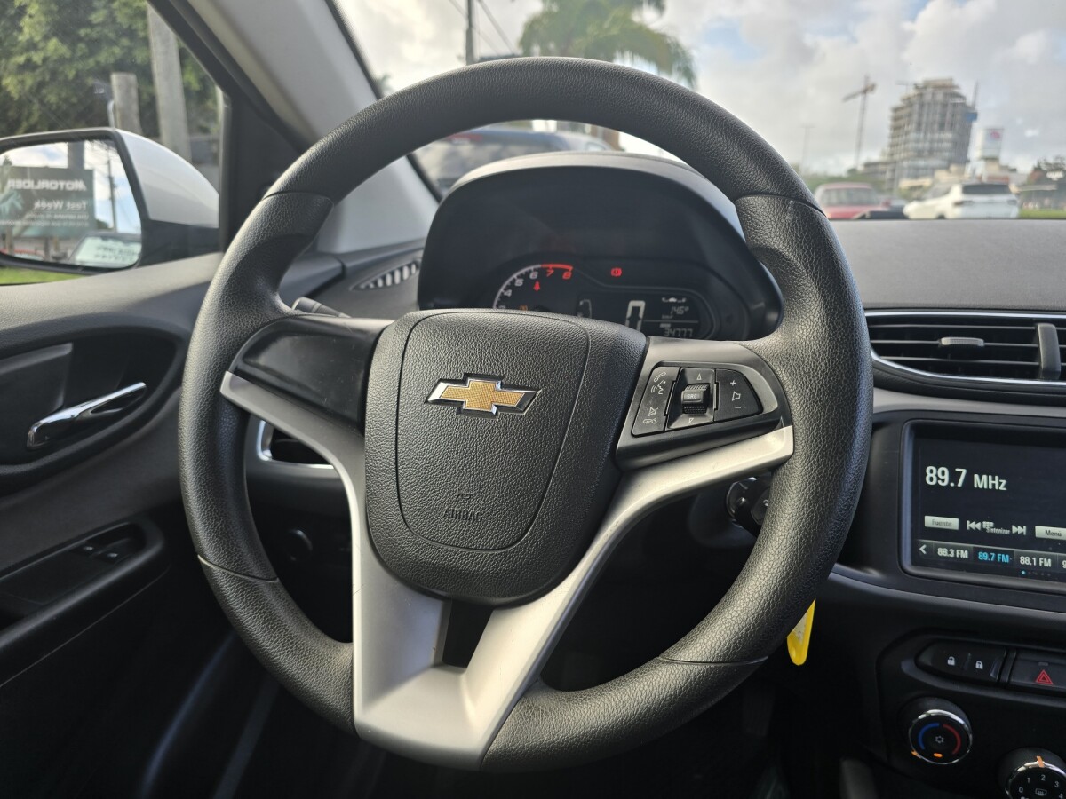 Chevrolet Onix LT 1.0 EXCELENTE ESTADO! | Permuta / Financia Chevrolet Onix LT 1.0 EXCELENTE ESTADO! | Permuta / Financia