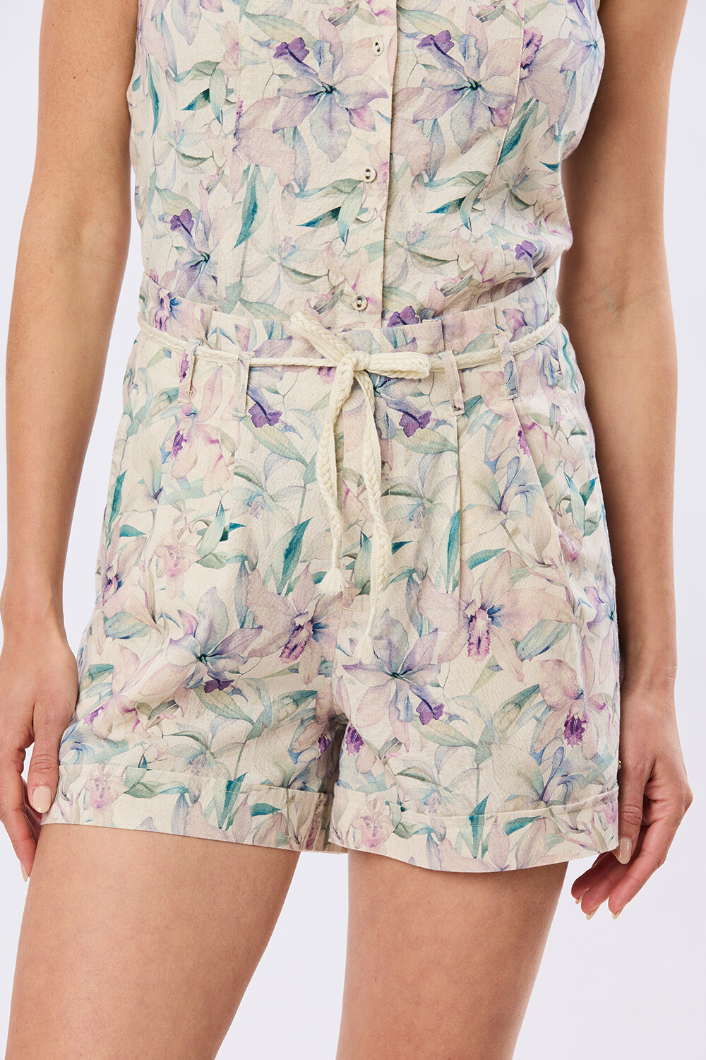 SHORT ESTAMPADO DE LINO Lila
