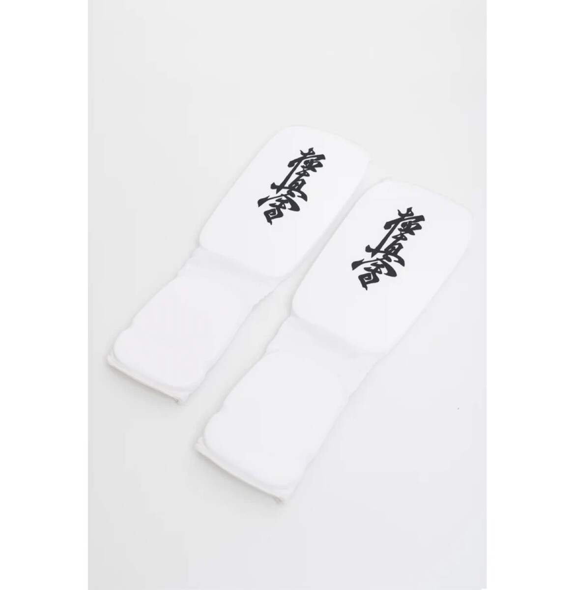 TIBIAL CON EMPEINE KYOKUSHIN L 