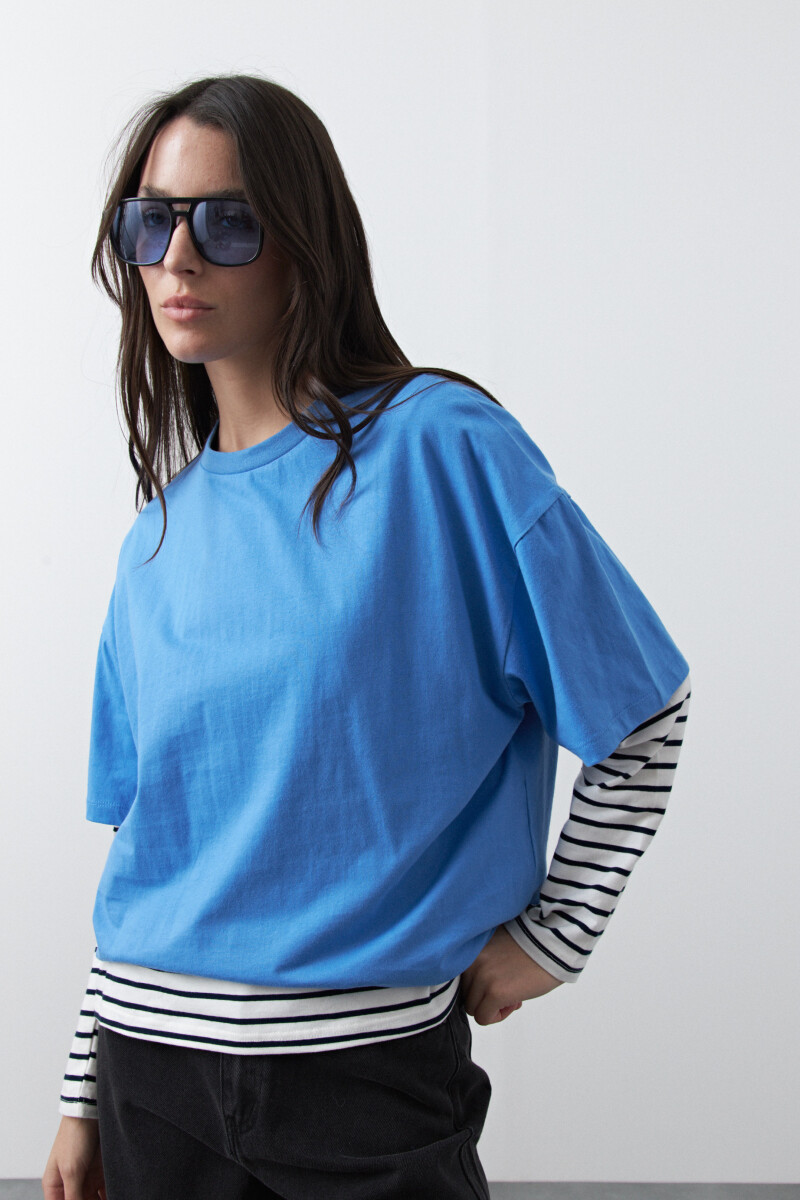 REMERA ERICA Azul Regata