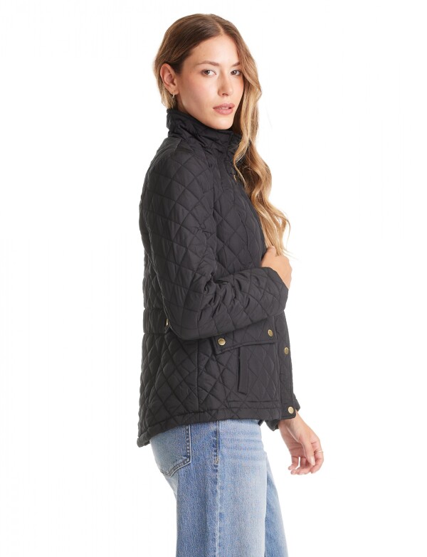 Campera Capitoneada & Trabas De Ajuste NEGRO