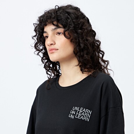 REMERA UNITA Negro