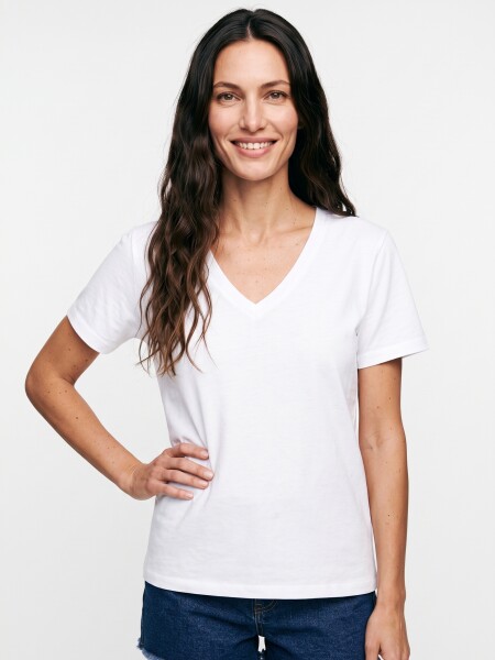 REMERA VESTA BLANCO.