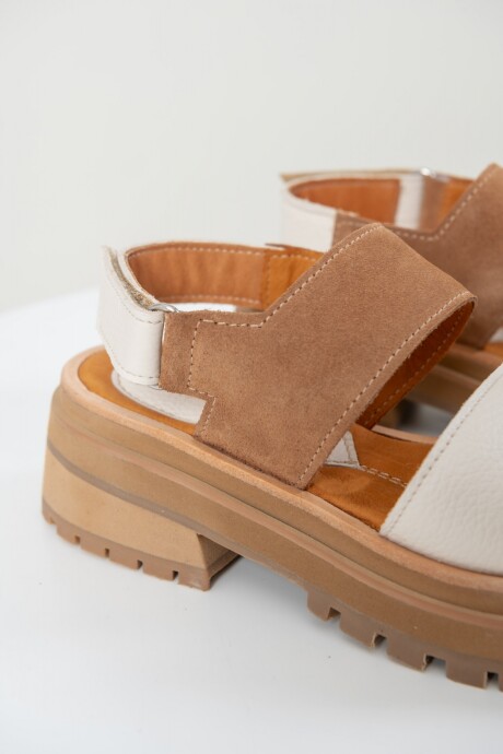 SANDALIA BEATRIX CAMEL