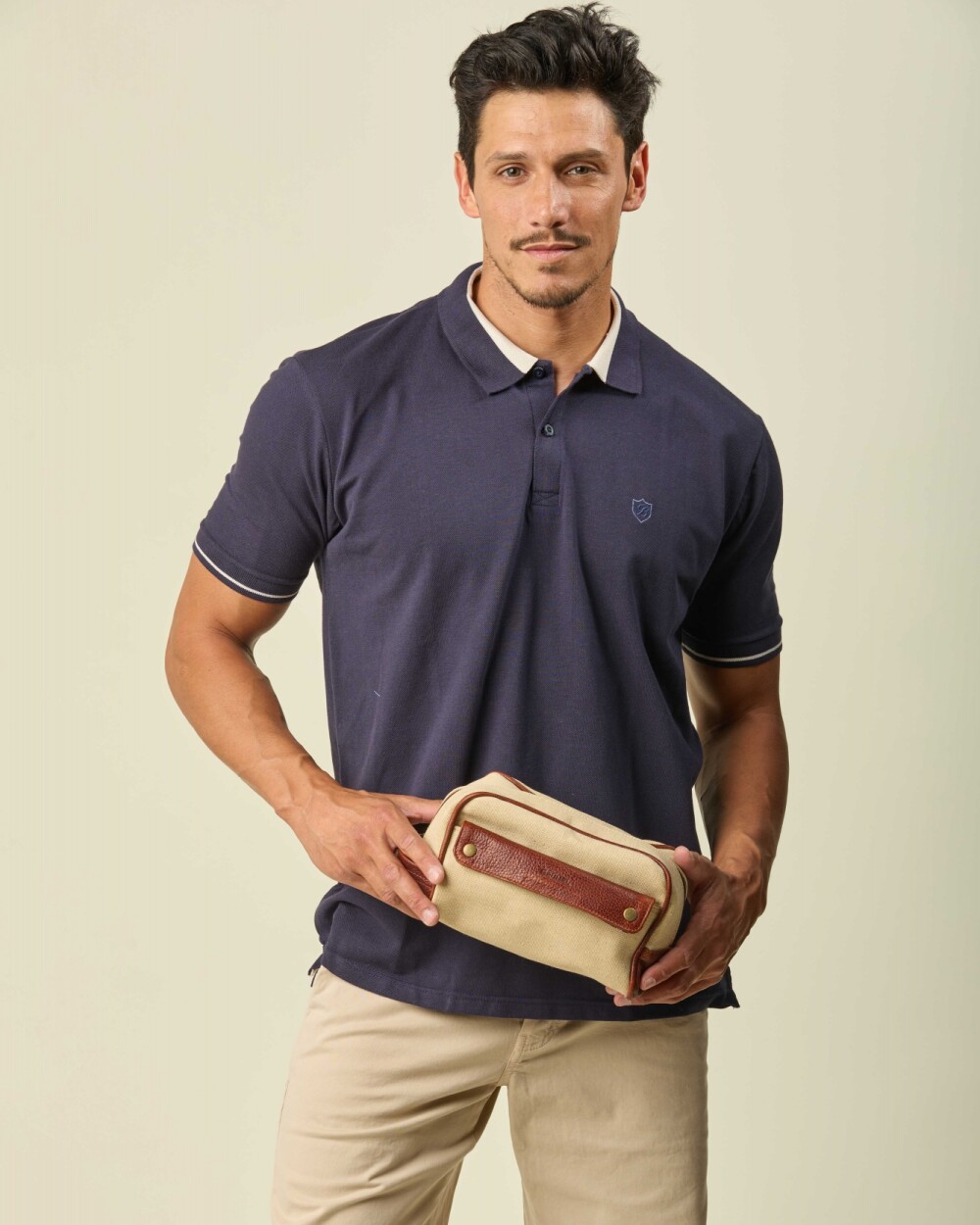 Necessaire Tafeta y Cuero Necessaire Tafeta y Cuero