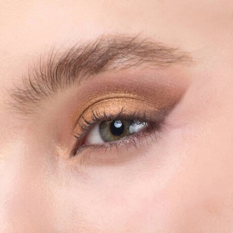 Vogue Sombra de Ojos 6 Tonos Mi Match | Paleta Compacta con Colores Combinables y Alta Pigmentación Vogue Sombra de Ojos 6 Tonos Mi Match | Paleta Compacta con Colores Combinables y Alta Pigmentación