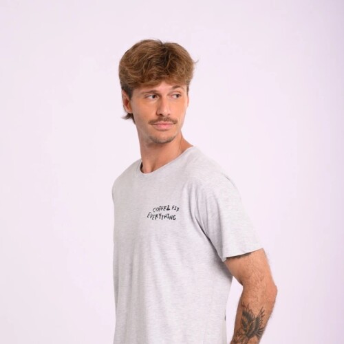 Remera Hombre M/Corta Alg.C/Estampa Canva S-XXL Blanco