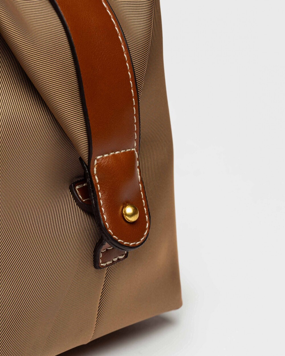 Cartera de mano Wind en nylon Taupe