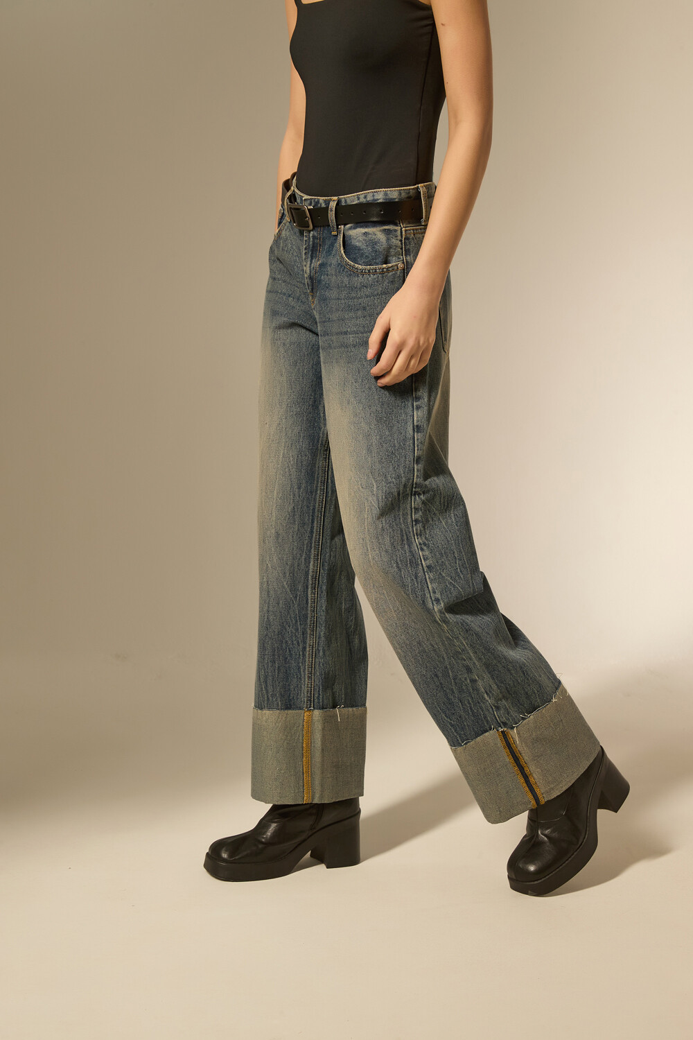 Pantalon Iarala Azul Grisaceo