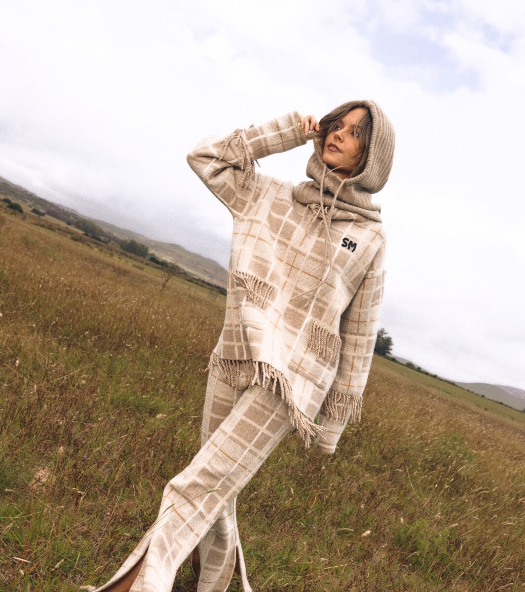 Rodeo Sweater - Beige 