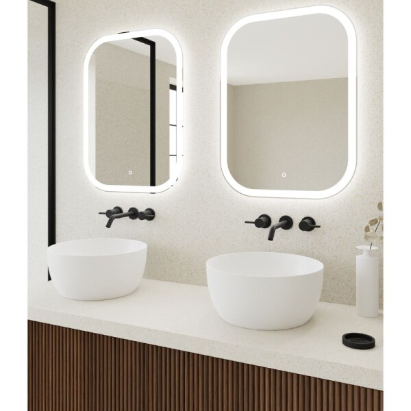 ESPEJO CON LUZ LED 50 X 70 CM ESPEJO CON LUZ LED 50 X 70 CM