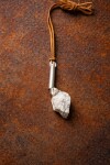 Raw Stone Necklace Blanco