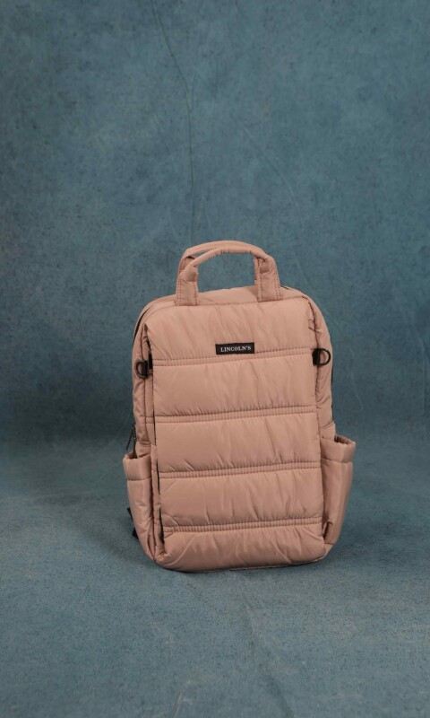 MOCHILA CAPITONEADA PETERSBURGO CREMA