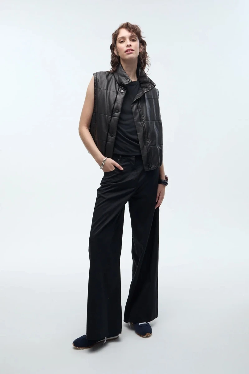 CHALECO BLACK Negro