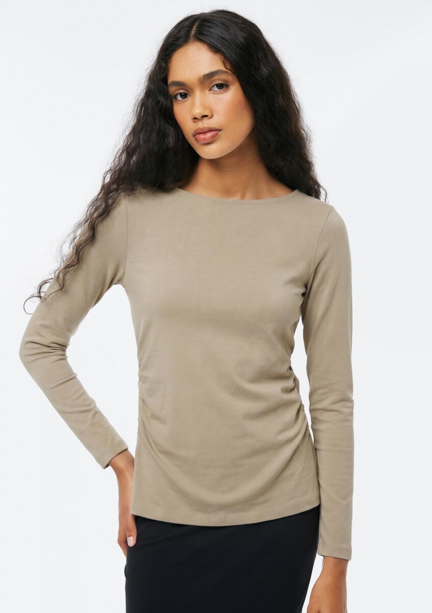 BLUSA DE MANGA LARGA CON ELASTANO - BEIGE OSCURO 