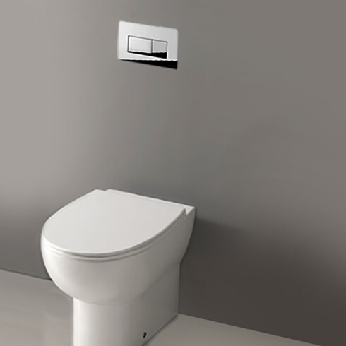 CISTERNA Y SOPORTE PARA INODORO DE PISO, PARA MURO SOLIDO CON BOTON PULSADOR CROMADO BRILLO PLACA P1 000