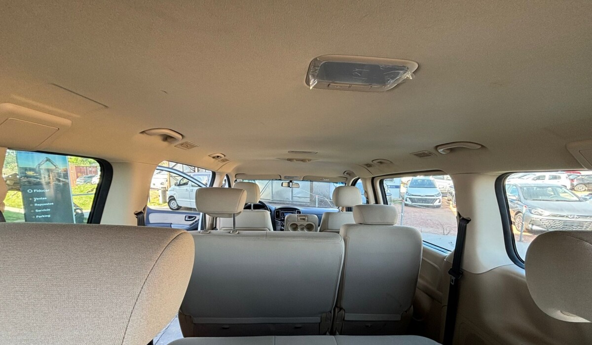 Hyundai H1 Mbus 9 Plz Nafta - 2019 (New) Hyundai H1 Mbus 9 Plz Nafta - 2019 (New)