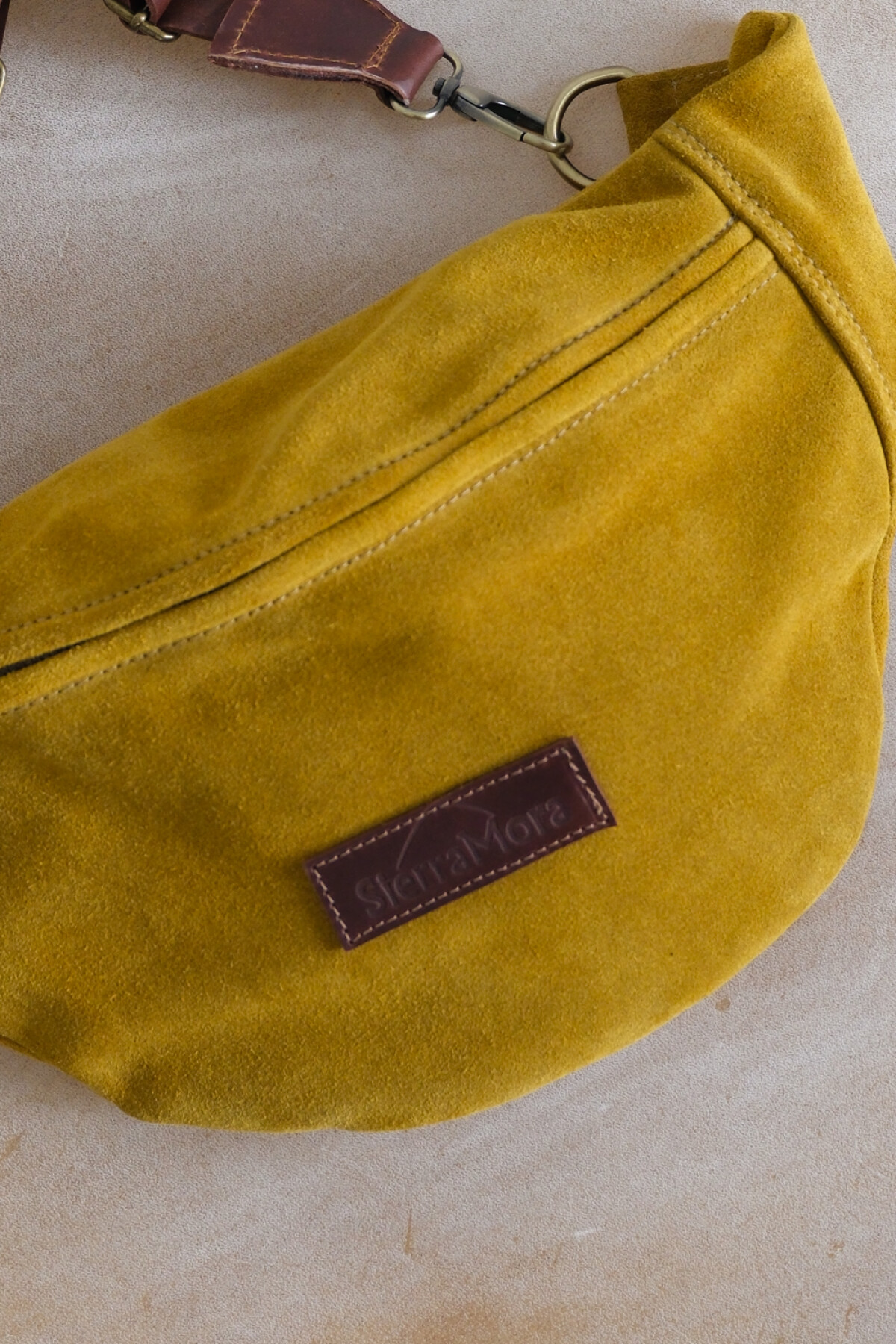 Leather Fanny Pack Gamuza Mostaza