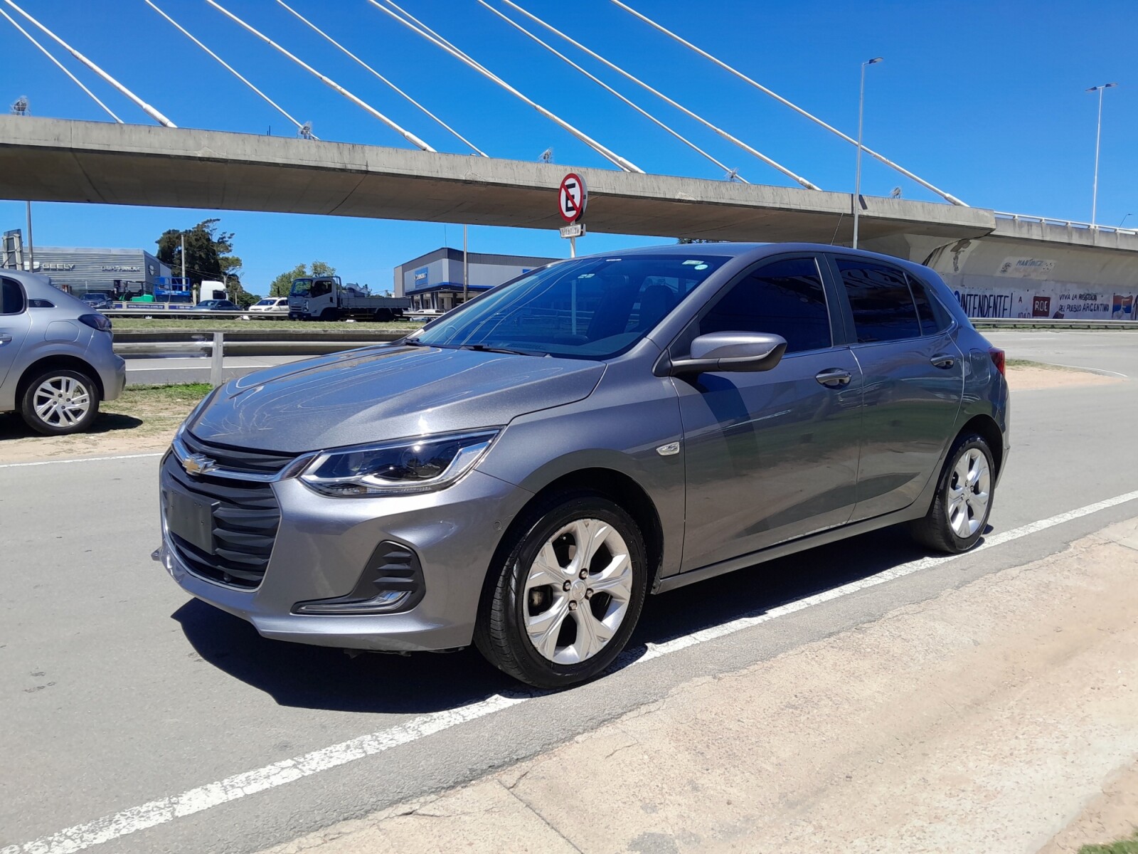 Chevrolet Onix Premier 1.0T AT| Permuta / Financia 