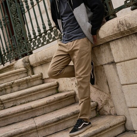 Pantalón Maui and Sons - Chino Fit - Beige Pantalón Maui and Sons - Chino Fit - Beige
