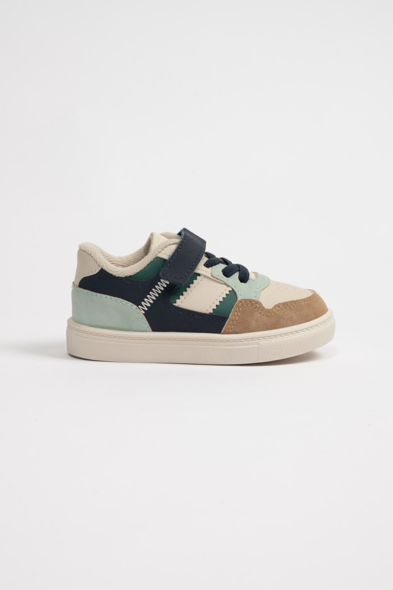 Zapatilla deportiva con velcro Azul