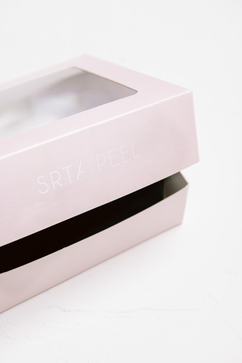 Pack de 2 Soutienes Máxima Lace [S70] - Blanco y Negro Pack de 2 Soutienes Máxima Lace [S70] - Blanco y Negro