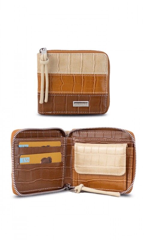 BILLETERA CANDELA CROCO ARENA SUELA HABANO