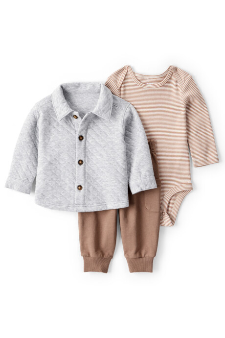 Set tres piezas de algodón, pantalón, camisa capitoneada y body Set tres piezas de algodón, pantalón, camisa capitoneada y body