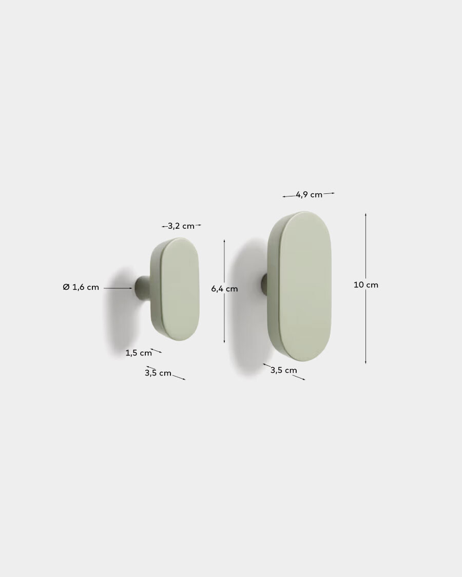 Set Arely de 2 colgadores de madera maciza de haya con acabado lacado verde 6,5 cm / 10 cm Set Arely de 2 colgadores de madera maciza de haya con acabado lacado verde 6,5 cm / 10 cm