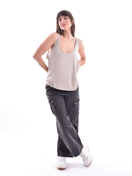 MUSCULOSA BÁSICA ELENA GRIS