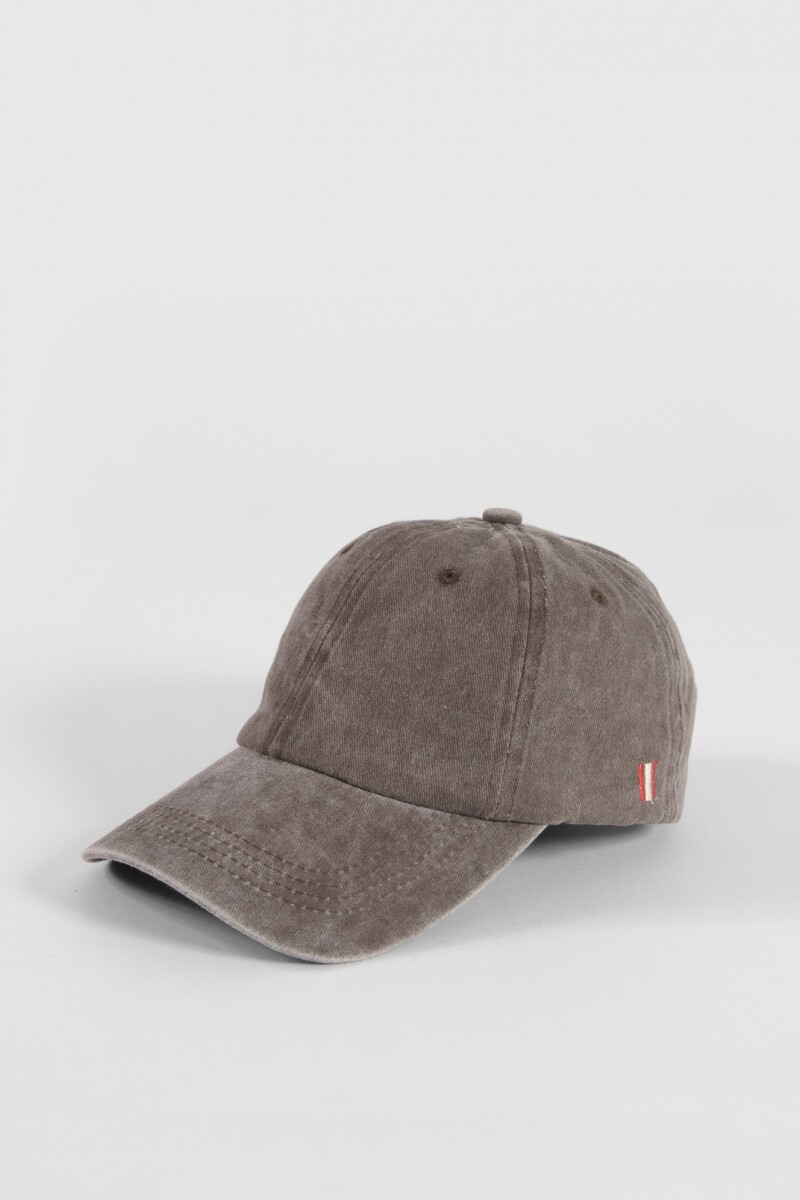 Cap The Beach Club chocolate