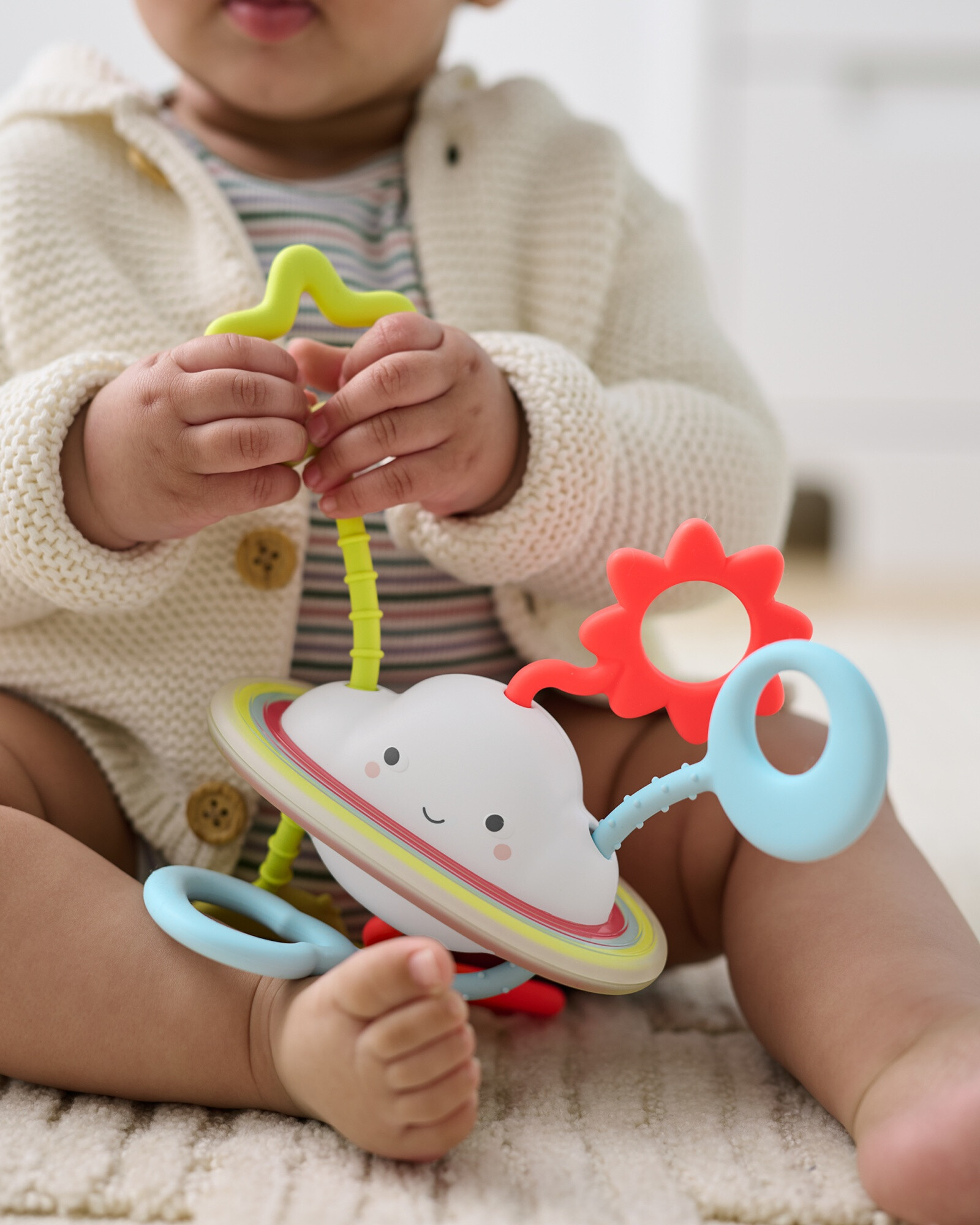 Juguete sensorial para bebés, tira y descubre Juguete sensorial para bebés, tira y descubre