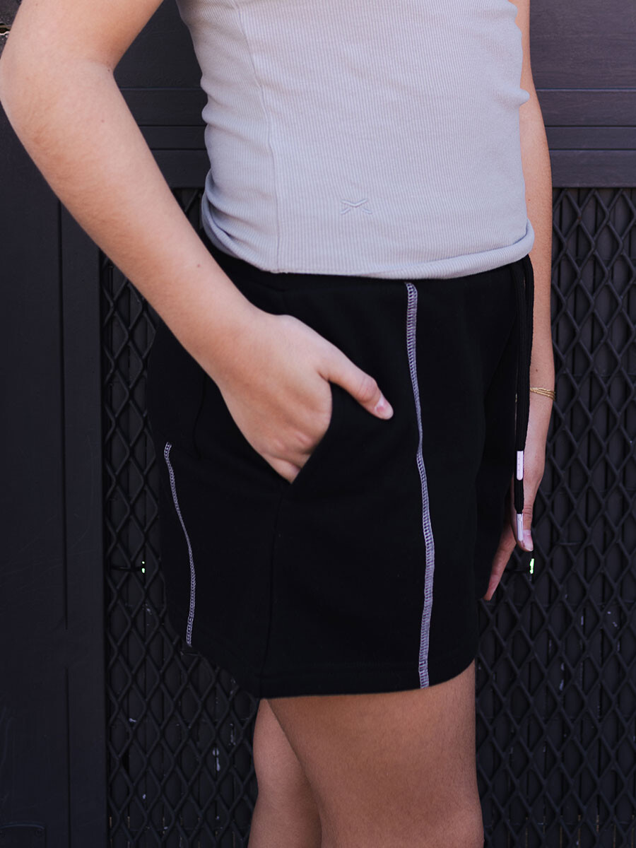 SHORT AIX TEEN DIXIE Negro