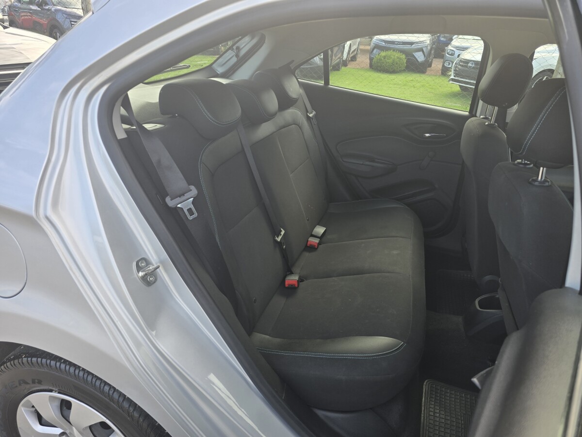 Chevrolet Onix LT 1.0 EXCELENTE ESTADO! | Permuta / Financia Chevrolet Onix LT 1.0 EXCELENTE ESTADO! | Permuta / Financia