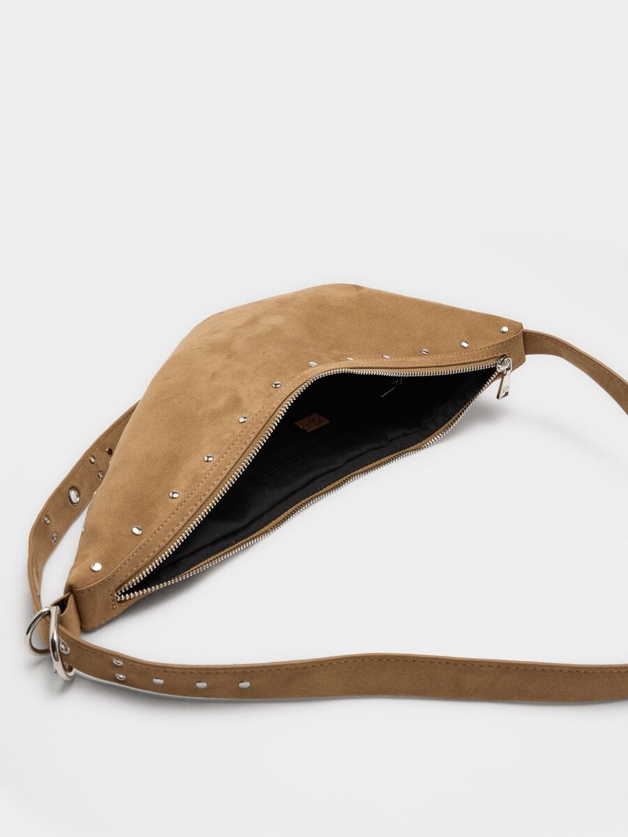 Bolso De Hombro Asimétrico Con Tachuelas taupe