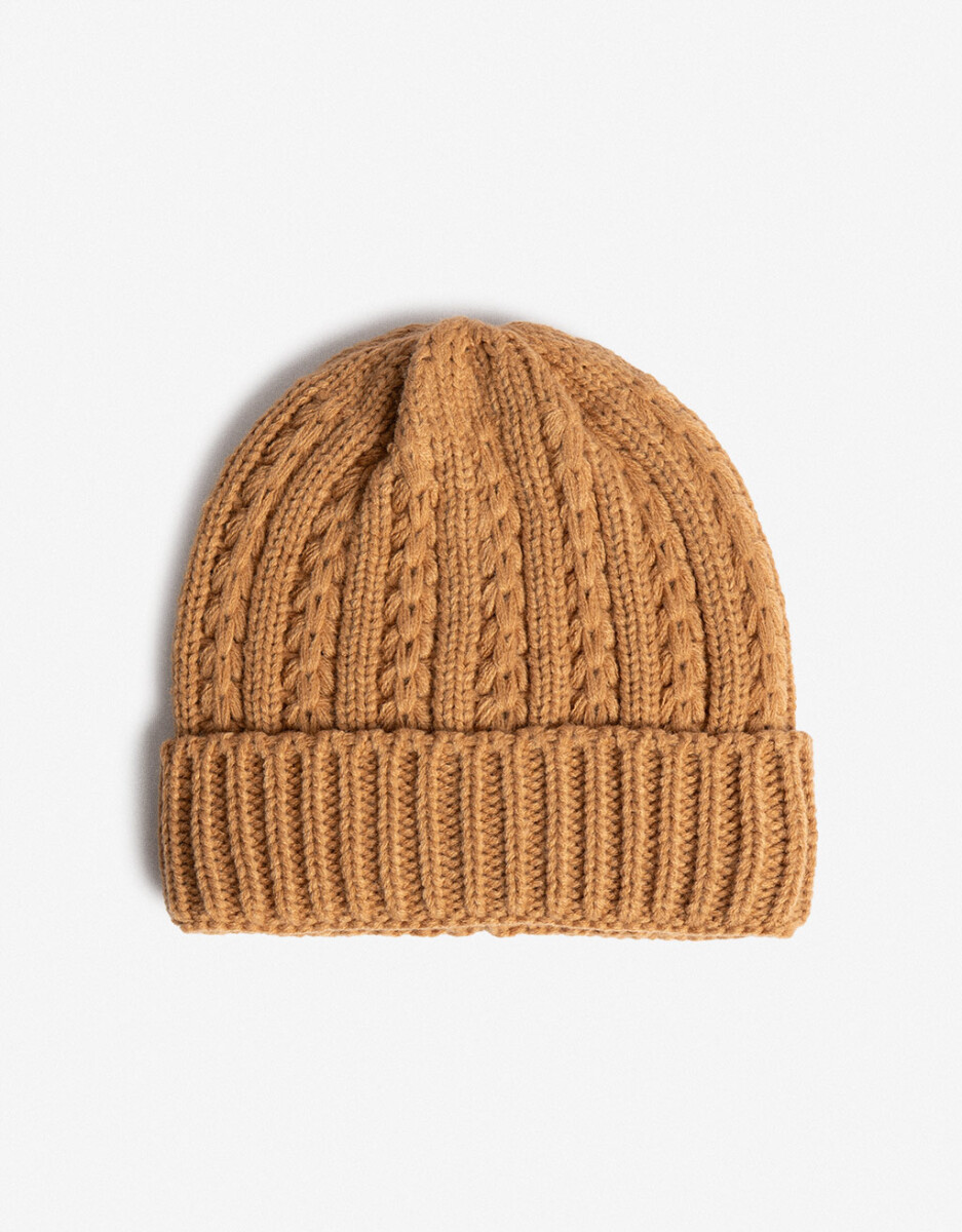 Gorro Tejido Trenzado Camel 