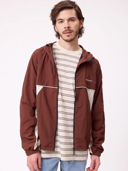 CAMPERA RUSTY COWARIE ROMPEVIENTOS MARRON