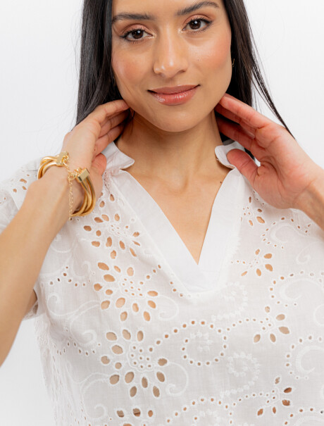 Blusa broderie Blusa broderie