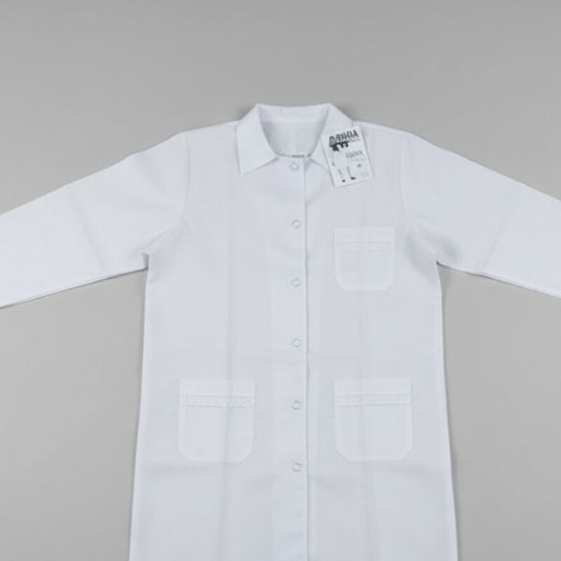 Túnica Escolar Niña Moña Azul Prendida Adelante con Puntillas en Bolsillos Blanco