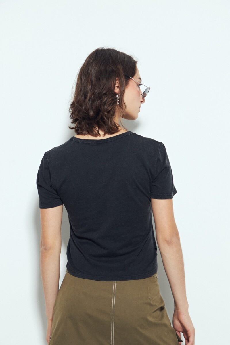 REMERA PISTACIA Negro